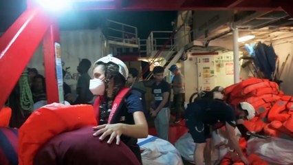 Μεσόγειος: Μαζικές διασώσεις μεταναστών