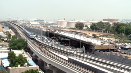 مشروع تطوير شارع المطار