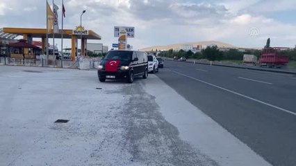 Son dakika haberleri! Dünya şampiyonasında madalya kazanan güreşçiler coşkuyla karşılandı