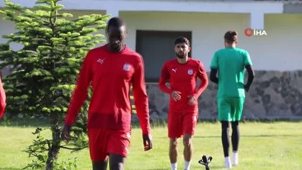 Yiğidolar günü üç idmanla tamamladı