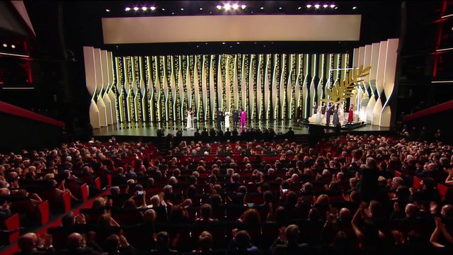 Jodie Foster, Pedro Almodovar, Bong Joon-ho & Spike lee déclarent le Festival ouvert ! - Cannes 2021