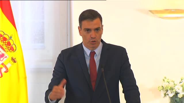 Sánchez lanza un mensaje a los jóvenes para que no bajen la guardia y no lastimen a generaciones mayores