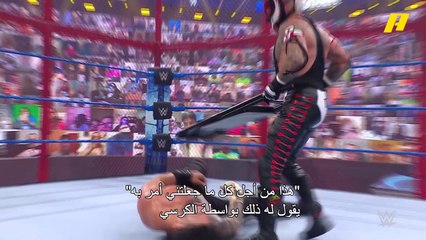 ميستريو يقفز لأعلى وينزل بكل قوته على رينز والكرسي فوق صدره