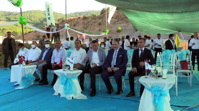 ANTALYA - Çavuşoğlu, Alanya'daki bir tesisin temel atma törenine telefonla katıldı