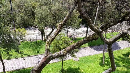 Tranquillo Sounds of the rivers in Cuenca Ecuador
