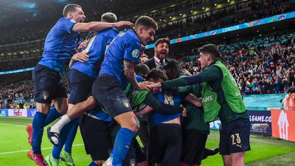 Insubmersible, l'Italie rejoint la finale de l'Euro après les tirs au buts
