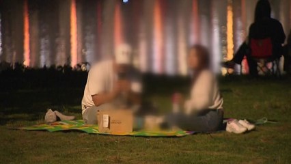 밤 10시 이후 '야외 금주령'에도 술에 취한 한강공원 / YTN