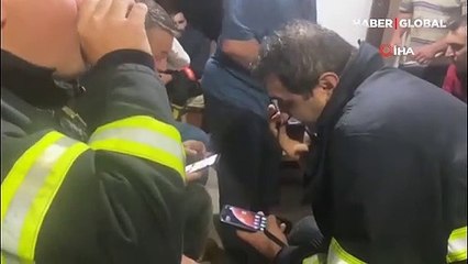 Selde mahsur kalan kadının korku dolu anları! Gözyaşları içinde yardım istedi