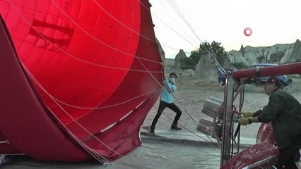 Türkiye'nin ilk figürlü balonu Kapadokya'da uçtu