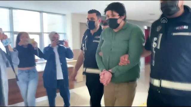 İSTANBUL - 'Çiftlik Bank' davası sanığı Mehmet Aydın adliyeye sevk edildi (4)