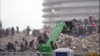 Nehezíti a mentést a Florida felé tartó hurrikán