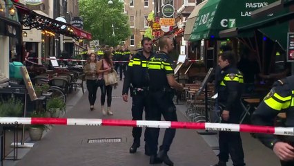 Pays-Bas : un célèbre journaliste pris pour cible et blessé par balles à Amsterdam