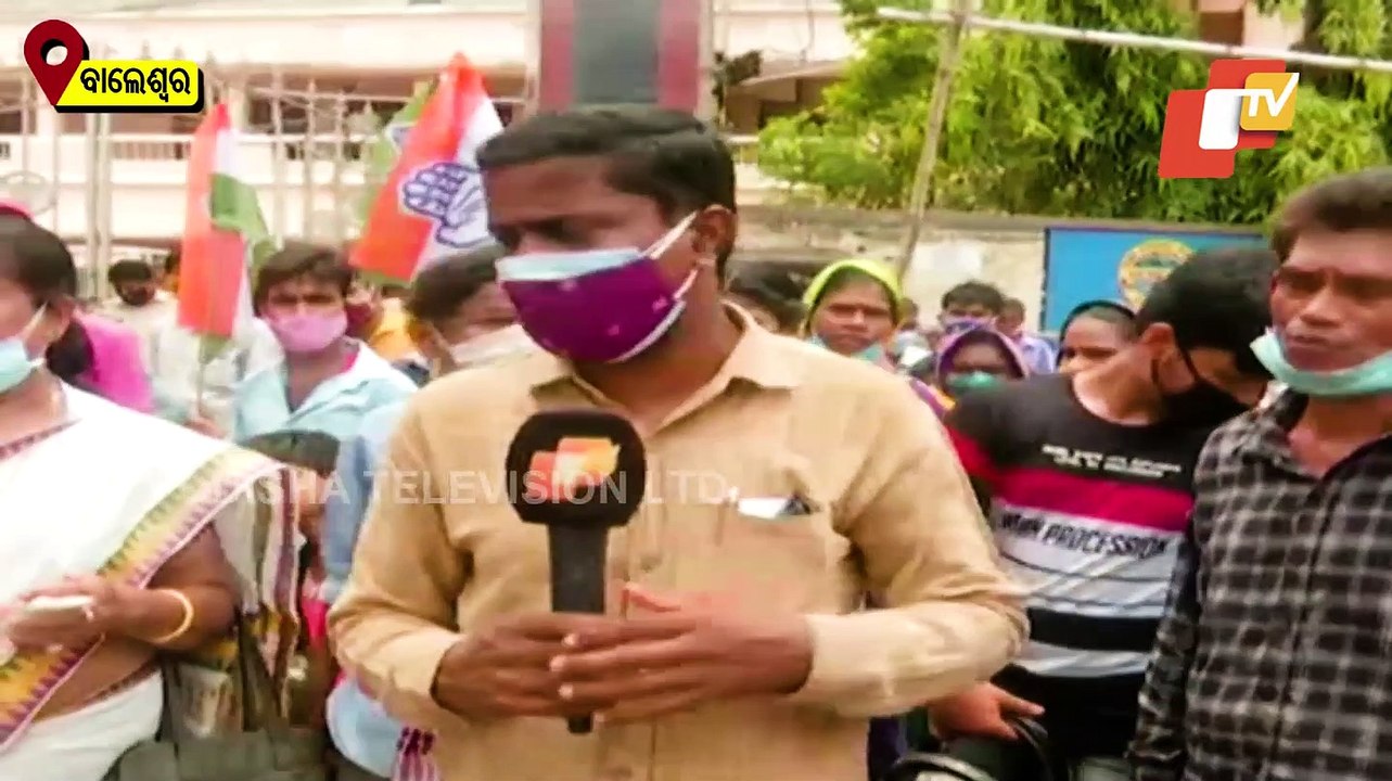 Congress Workers Stage Protest In Balasore Flouting Covid-19 Norms