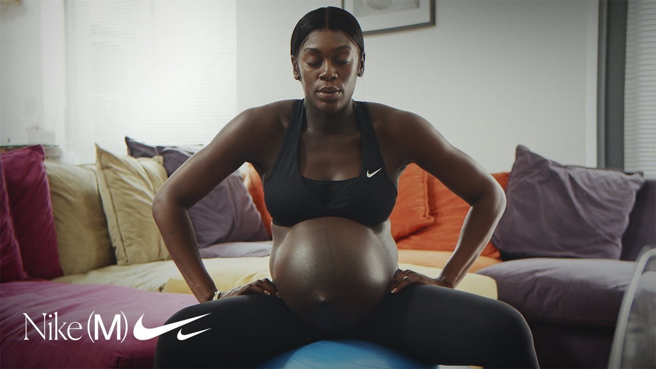Entrenamiento en embarazadas / embarazo - anuncio Nike