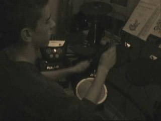 Heresy-X debut du groupe ac le guitariste et batteur