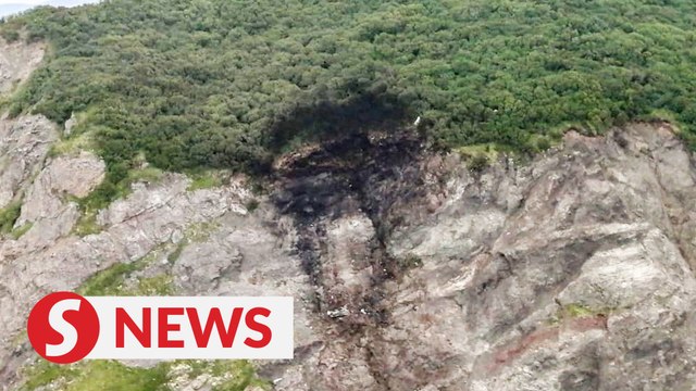 Russian plane crash killed 28 people