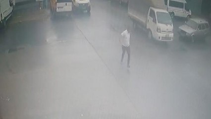 Son dakika haberleri! ATAŞEHİR'DE DÖRTYOL KAVŞAĞINDAKİ KAZA KAMERADA