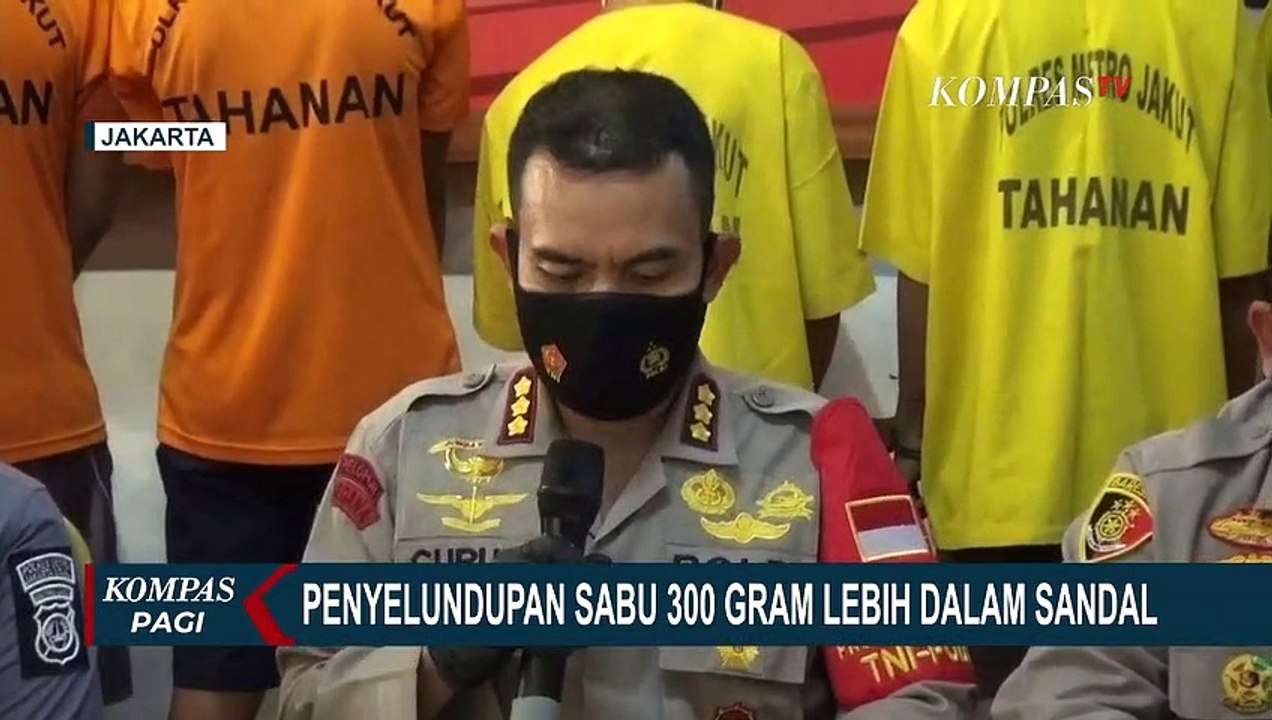 Modus Lagi, Sabu 300 Gram Disembunyikan dalam Sandal