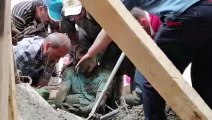 Cami inşaatı çöktü: 3 kişi enkaz altından çıkarıldı