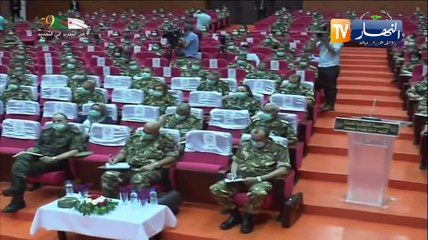 الفريق السعيد شنقريحة: يجدر بـنا  أن لا ننسى واجب تذكر الشهداء الأبرار.. كل شهدائنا الأمجاد