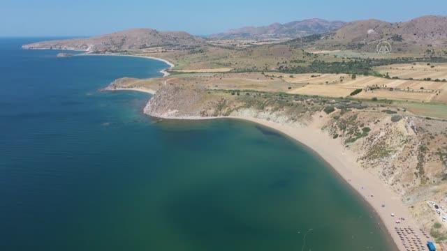 ÇANAKKALE - Müsilaj Türkiye'nin en büyük adası Gökçeada'nın kıyılarında büyük ölçüde etkisini yitirdi