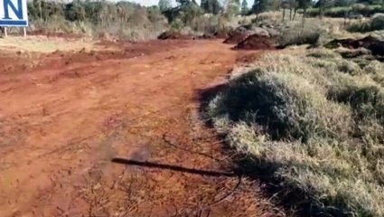 Grande efetivo é montado após postes serem derrubados às margens da BR-467