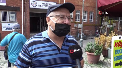 Taraftardan imza vermeyen futbolculara sitem