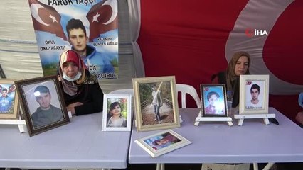İçişleri Bakanı Süleyman Soylu evlat nöbetindeki ailelerle görüştü