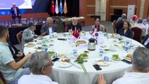 İSTANBUL - AK Parti İstanbul Teşkilatı, Kore ve Kıbrıs gazileriyle buluştu