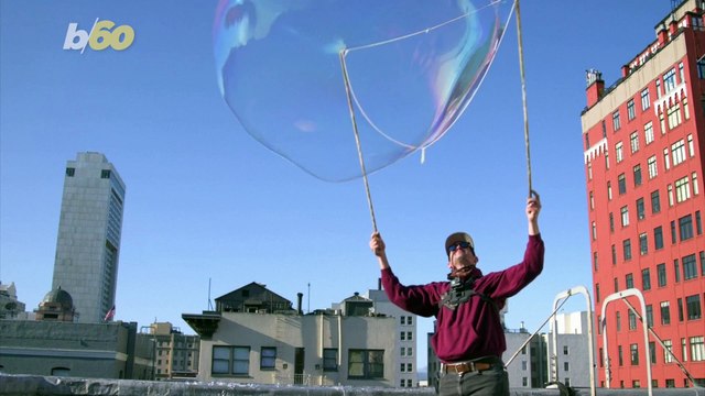 The Unexpected Story of the 'Bubble Man' and How He Brings Joy to San Francisco Streets