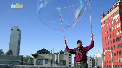 The Unexpected Story of the 'Bubble Man' and How He Brings Joy to San Francisco Streets