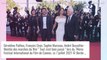 Sophie Marceau enfin de retour à Cannes : décolleté sensuel et robe moulante, l'actrice rayonne