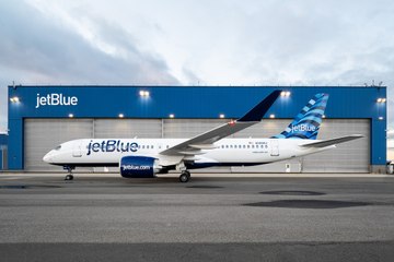 JetBlue's Latest Sale Offers $300 Off Your Next Vacation — but You Have to Act Fast
