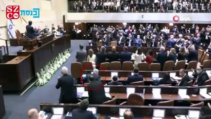 Netanyahu, görevini devreden eski İsrail Cumhurbaşkanı Rivlin'i alkışlamadı