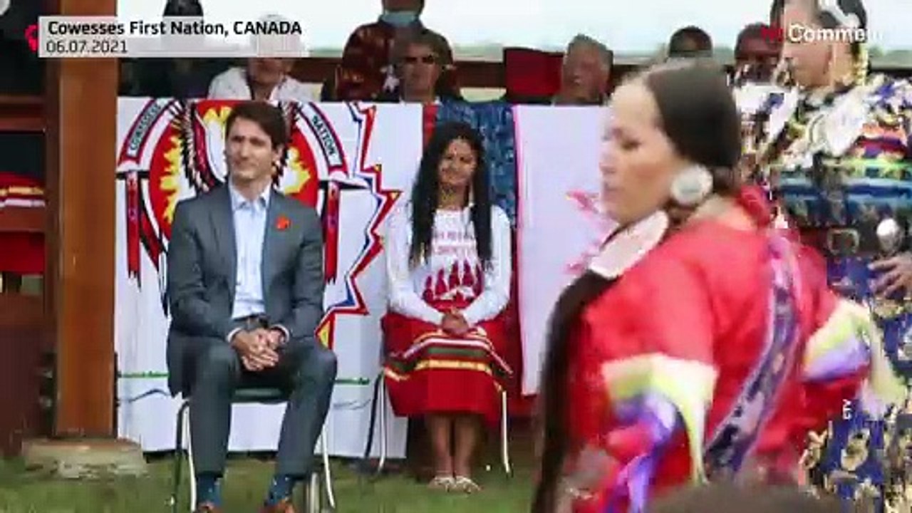 'Es ist eine Schande': Kanadas Premier Trudeau besucht Massengrab für indigene Kinder
