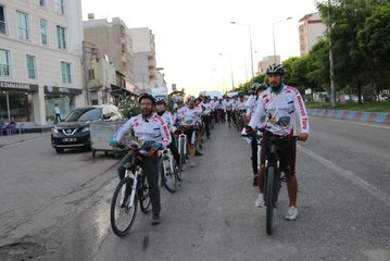 "Bitlis Nemrut'tan Adıyaman Nemrut'a Pedallıyoruz" ekibi Kahta'ya ulaştı