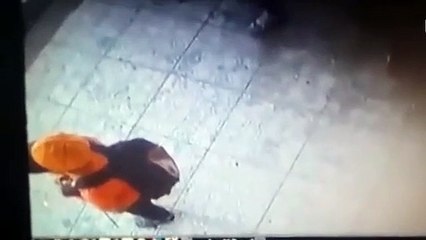 Çocuğu gözünden vurdular