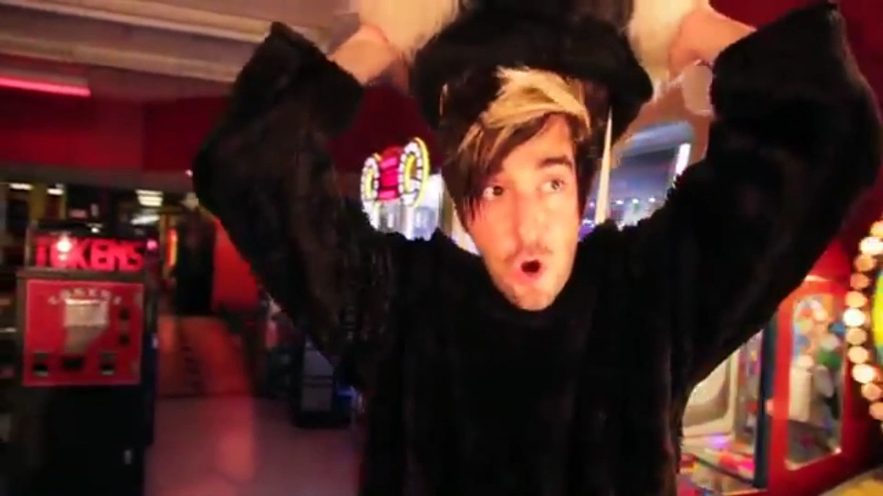 Jack Barakat : Raise Your Glass