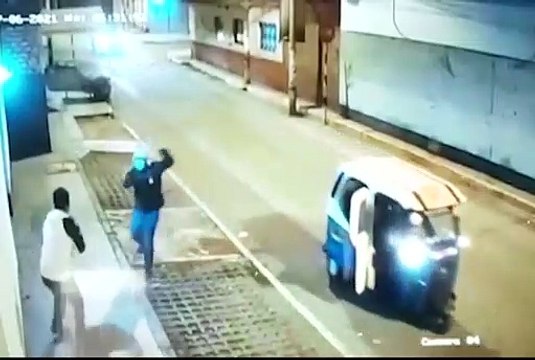 Comas: capturan a delincuente que asaltó a joven en plena vía pública