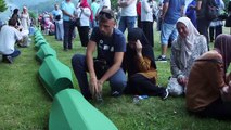 Srebrenica, 26 anni dopo il massacro: identificati i resti di altre vittime