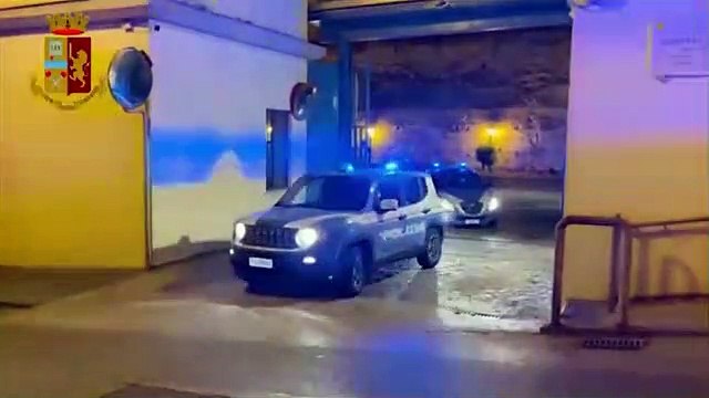 Catturato jihadista a Salerno, mandato d'arresto internazionale - Video
