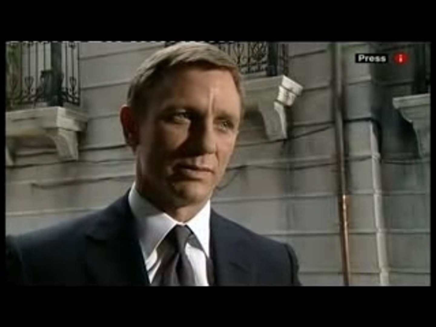 Quantum of Solace - BBC news (24/01/08)