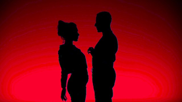 'Ελενα Παπαρίζου - Για Ποια Αγάπη (Official Music Video)