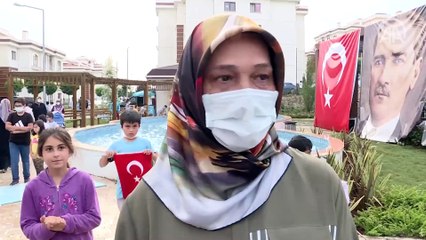 TOKİ'de yeni evlerine kavuşan vatandaşlardan Cumhurbaşkanı Erdoğan'a teşekkür