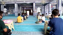 Yaz Kur'an kursları başlamasıyla camilerden çocuk sesleri yükselmeye başladı