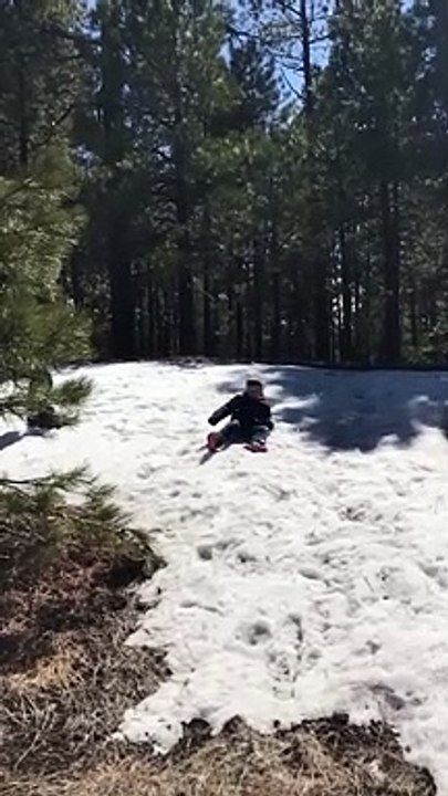 2020 03 17 15 31 13 Snowball Fight
