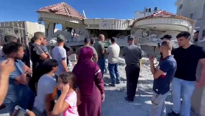 Download Video: RAMALLAH - İsrail, Batı Şeria'da Filistinli bir tutuklunun evini yıktı (2)