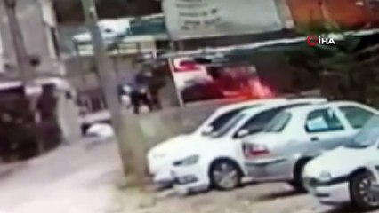 Hapisten çıktı, kendini alev alev yaktı