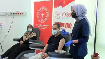 TURKOVAC'IN FAZ 3 AŞAMASI GÖNÜLLÜLERE UYGULANMAYA BAŞLANDI