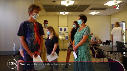 Vaccination : des jeunes se laissent convaincre dans le Var